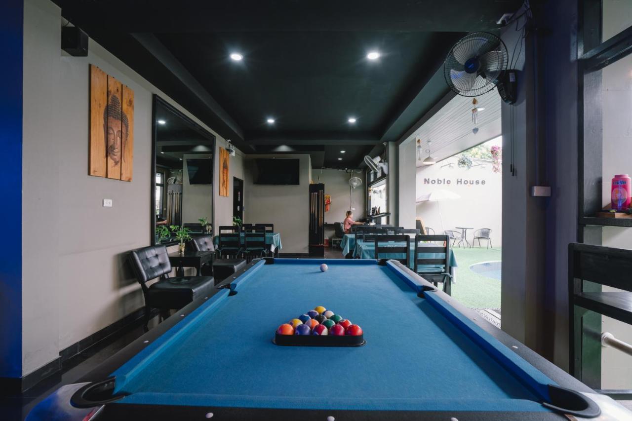 Noble House Patong Hotel Buitenkant foto