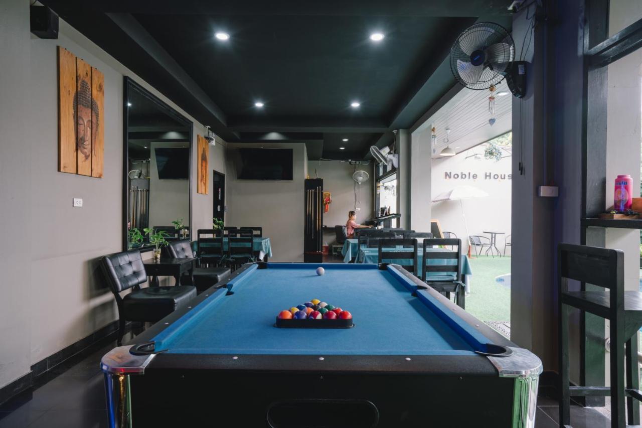 Noble House Patong Hotel Buitenkant foto